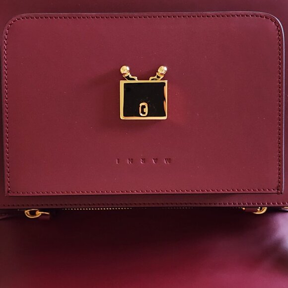 BNWT – Slightly Imperfect [MARNI TRUNK BAG CALF SKIN MEDIUM](#57) - Picture 12 of 16